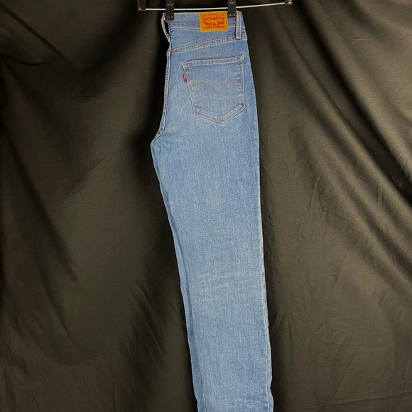 Levis High Waist Straight Jeans - Picture 3 of 4